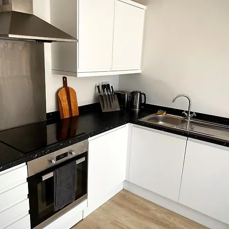 No Hidden Costs! - 1 Bedroom - * York